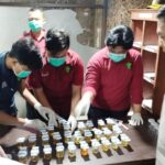 Kapolres Depok dan Kapolsek Jalani Tes Urine Dadakan, Seluruhnya Dinyatakan Negatif