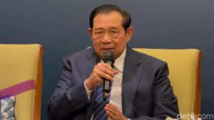 SBY Ingatkan Indonesia Tak Boleh Naif Hadapi Ancaman Perang Dunia yang Kacau