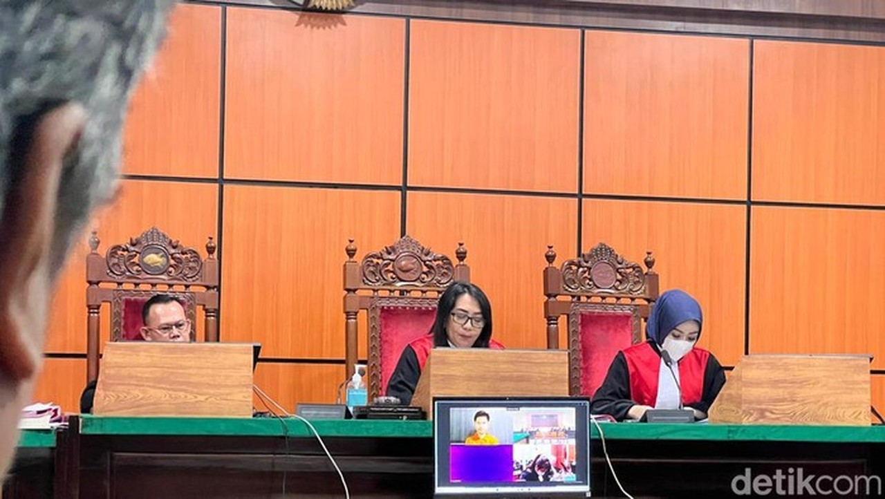 Hina Suku Dayak, Rizky Kabah Divonis 2 Tahun Penjara dan Denda Rp 50 Juta