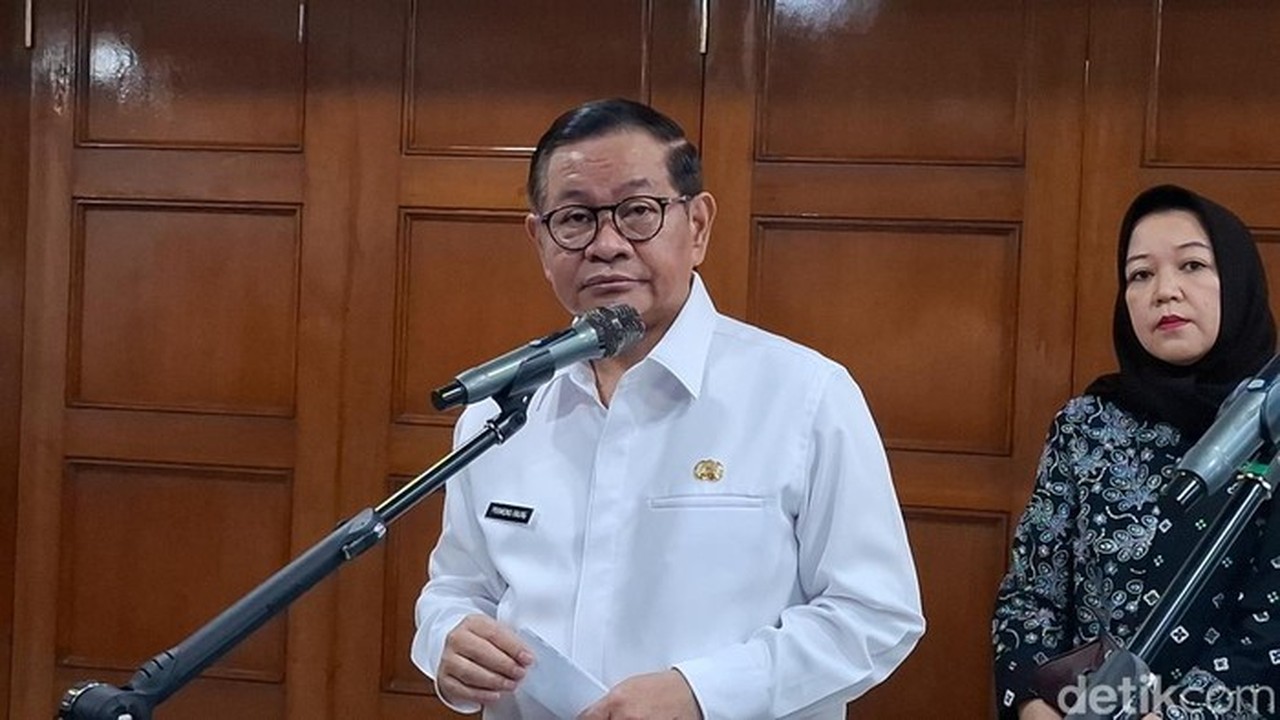 Skywalk Kebayoran Kembali Kotor Akibat Feses Kucing, Pemprov DKI Diminta Segera Bertindak