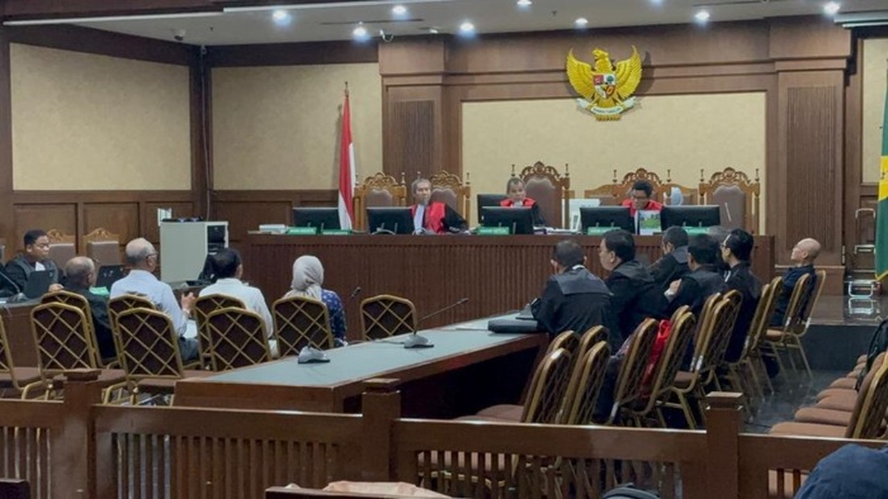 Kakak Rafael Alun Ungkap Aset Keluarga Ikut Disita dalam Kasus Suap Minyak Goreng