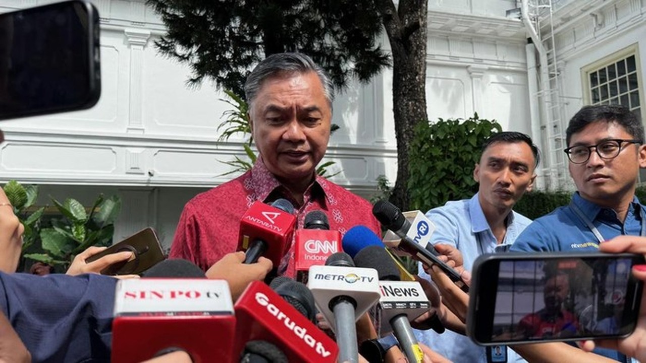 Dino Patti Djalal Penuhi Undangan Prabowo ke Istana, Ungkap Rindu Suasana: “I Miss This Place”