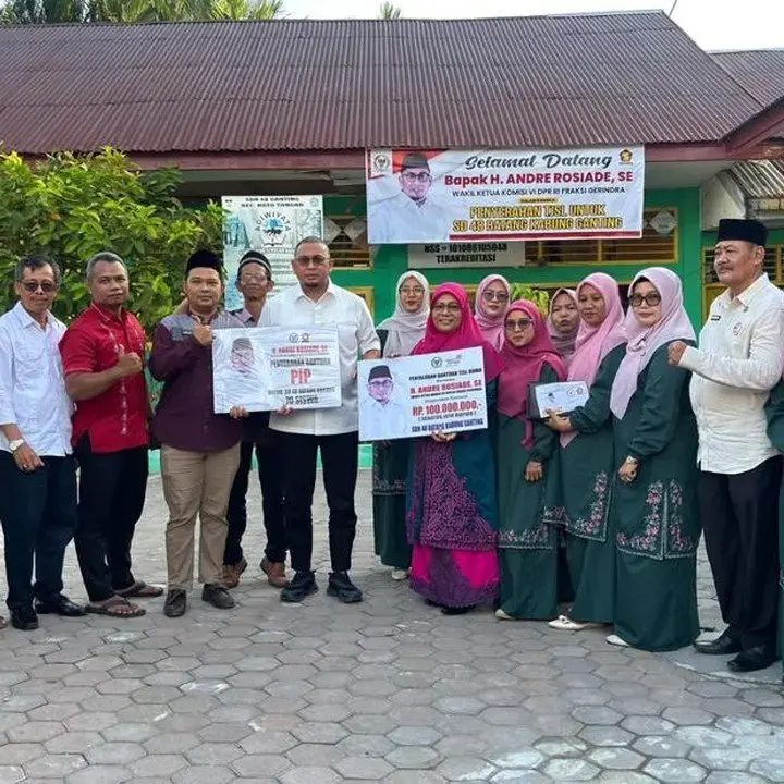 Andre Rosiade Alokasikan Rp 300 Juta untuk Ruang Kelas Baru SDN 48 Ganting