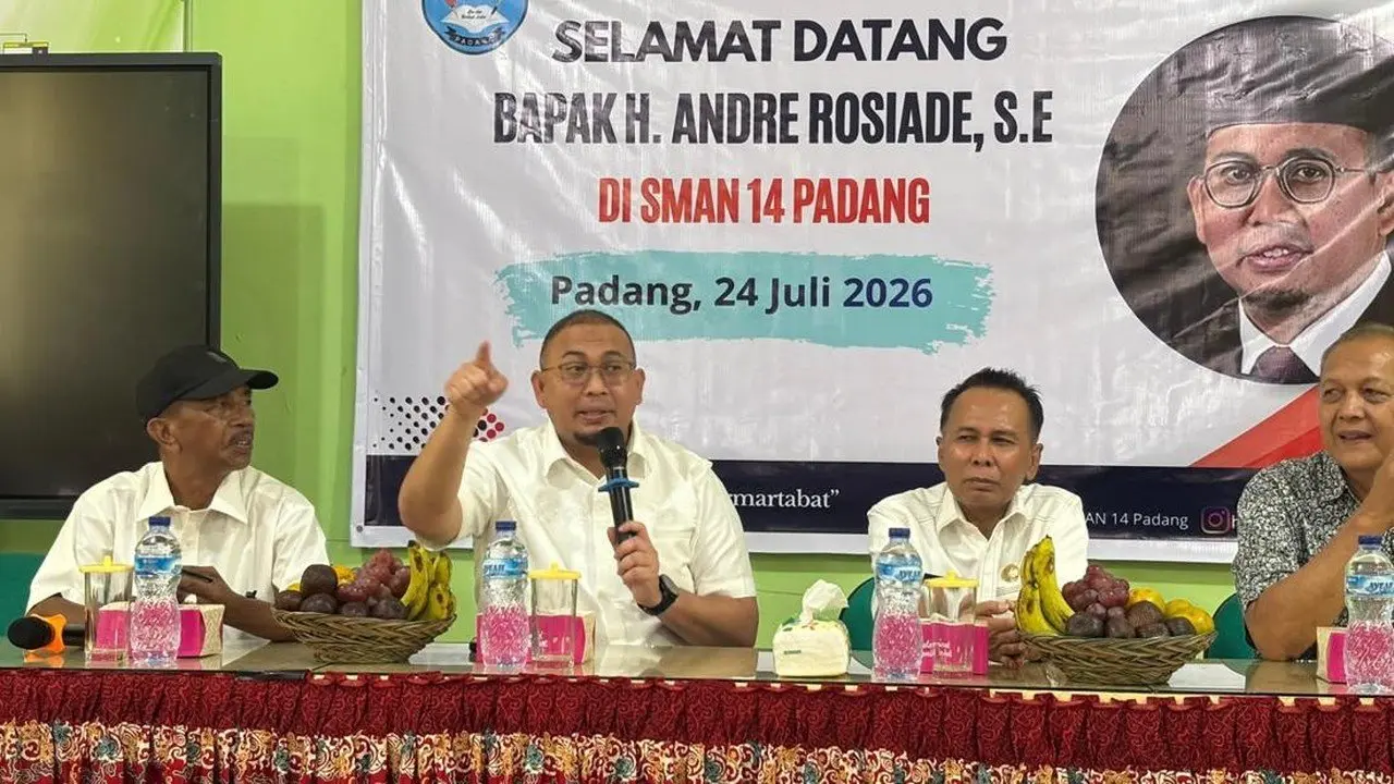 Andre Rosiade Tambah Bantuan Pembangunan Aula SMAN 14 Padang Menjadi Rp 400 Juta