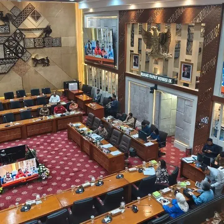 Anggota DPR PKS Desak BGN Kembalikan MBG Sebagai Program Sosial