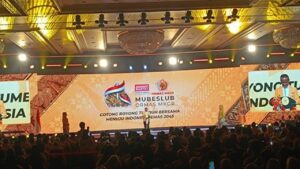 Bahlil Buka Mubeslub MKGR: Minta Kader Siap Menyongsong Pemilu 2029