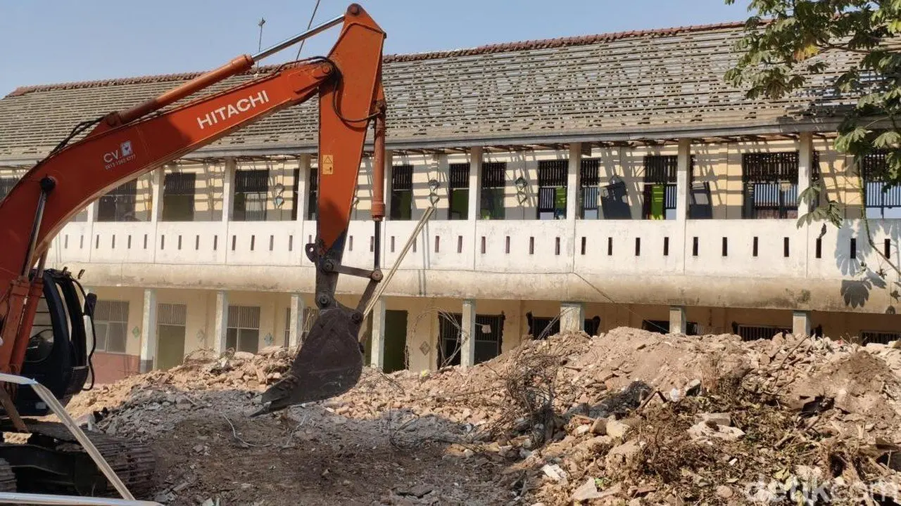 Bangunan SDN Pondok Cina 1 Dibongkar, Lahan Akan Jadi Rumah Kreatif Anak Istimewa