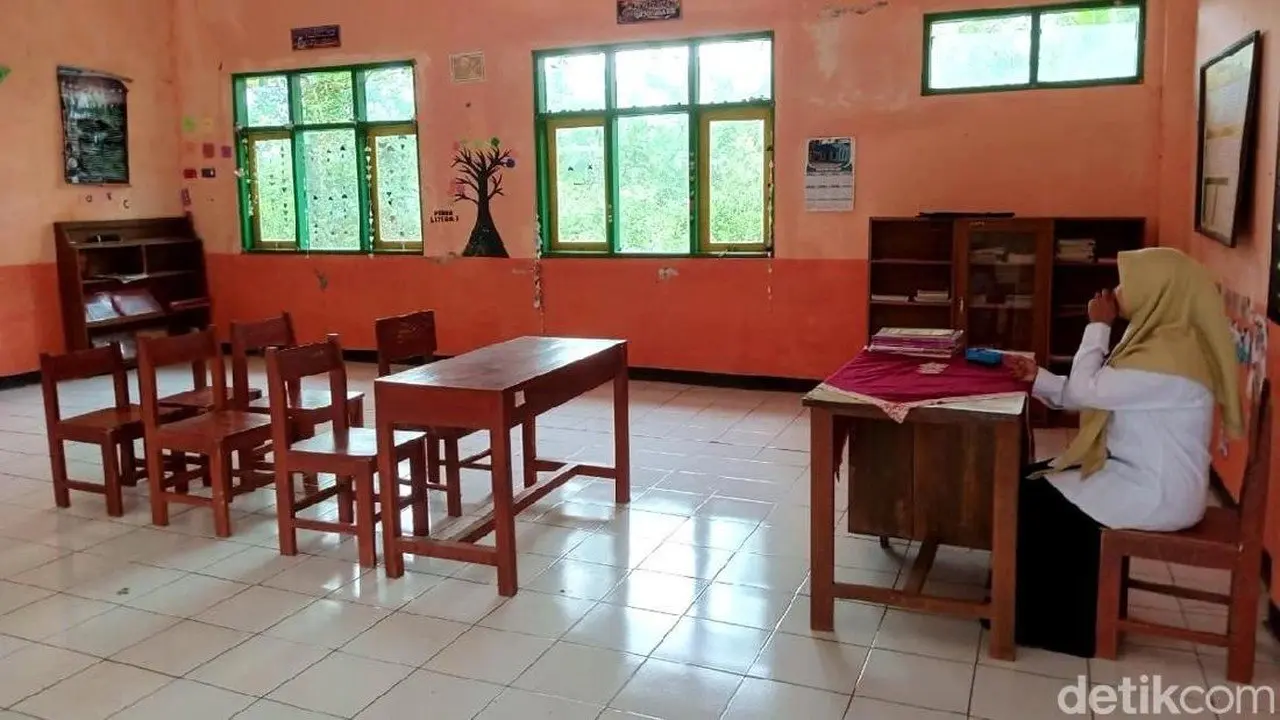 Beberapa SD Negeri di Pulau Jawa Kekurangan Peminat Siswa Baru