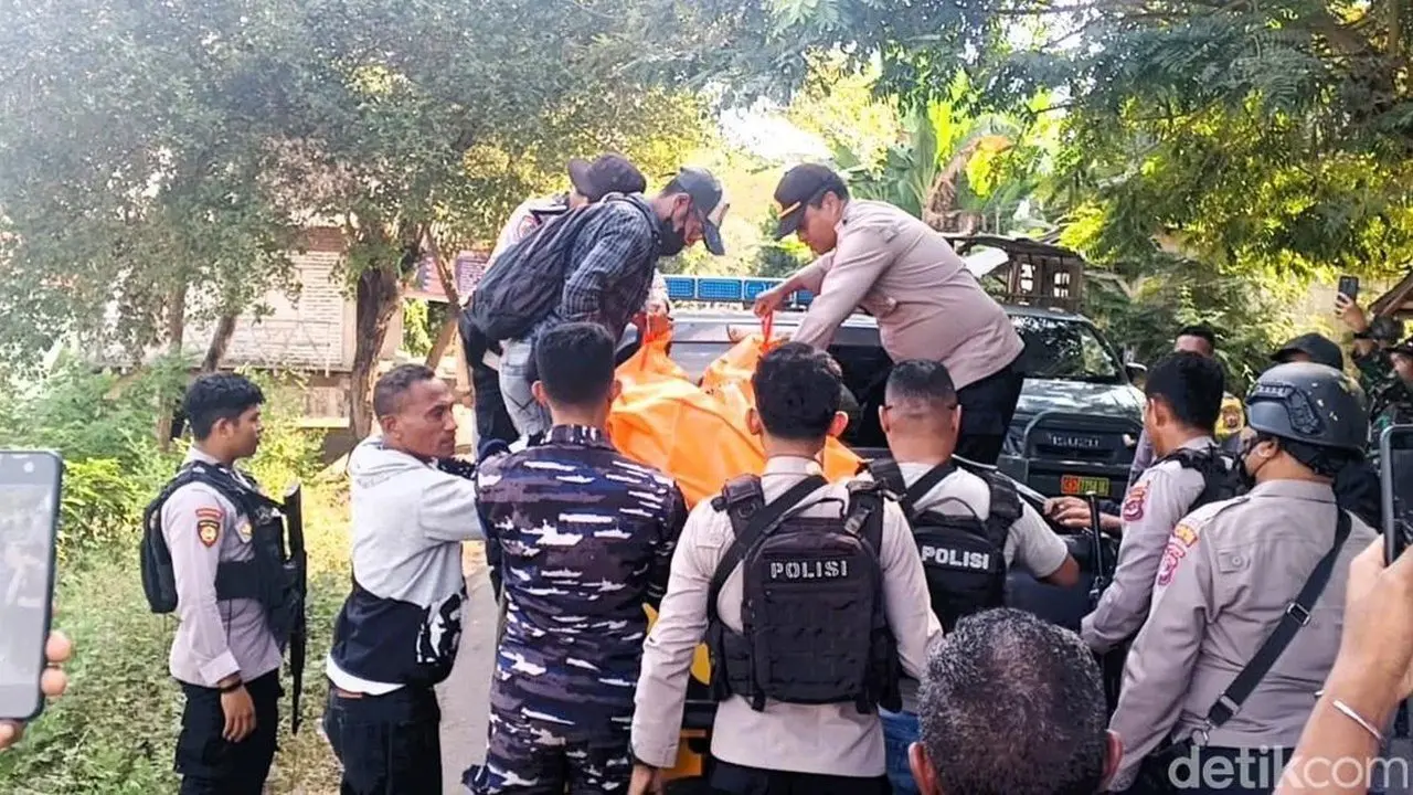 Bentrokan Maut di Adonara Tewaskan Tiga Orang, Puluhan Rumah Ludes Terbakar