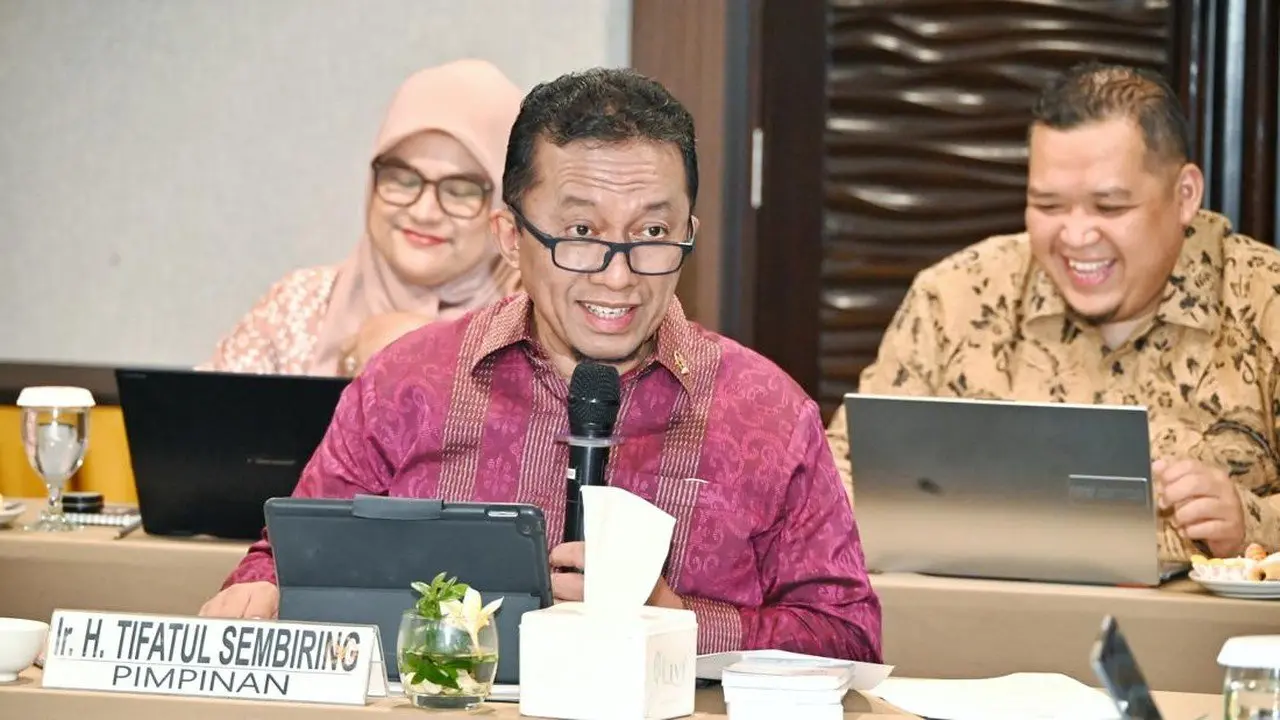 BP MPR Gelar FGD di Padang Bahas Sistem Keuangan, Keadilan Ekonomi, dan Amandemen UUD 1945