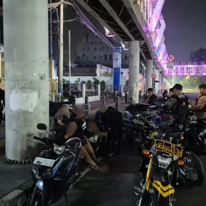 Brimob Bubarkan Balap Liar di Rawamangun, Empat Motor Diamankan
