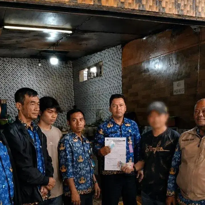 Buang Sampah Sembarangan di Jaksel, Warga Terjaring Sanksi Rp 500 Ribu Berkat CCTV
