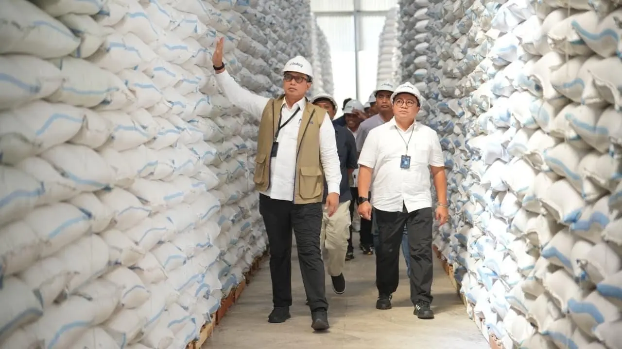BULOG Lampaui Target, Serap 3,5 Juta Ton Beras Petani dalam Negeri