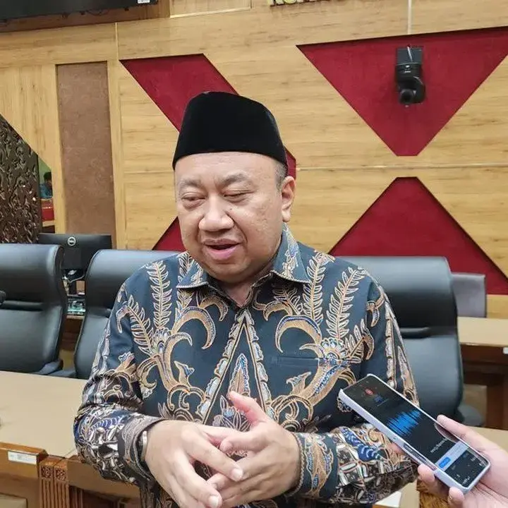 DPR Ingatkan Kemenag Susun Kurikulum Pencegahan LGBT dengan Hati-hati
