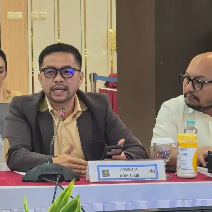 DPR Usulkan UU Khusus untuk Atur Kecerdasan Buatan di Indonesia