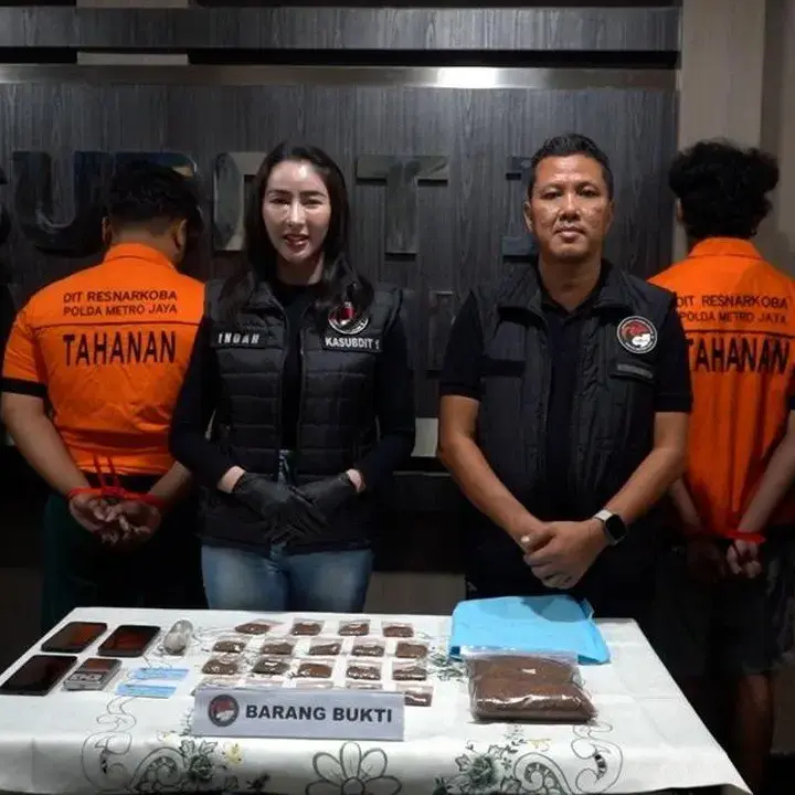 Dua Mahasiswa Ditangkap di Jaksel Terkait Peredaran Tembakau Sintetis