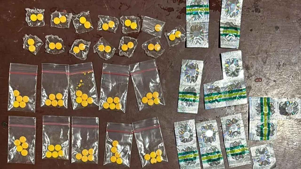 Dua Pengedar Tramadol Berkedok Toko Kosmetik di Jakbar Ditangkap Polisi