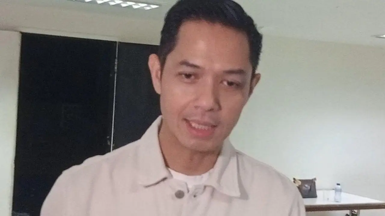 Dude Harlino Kembalikan Rp 5,2 Miliar Dana Syariah ke Polisi