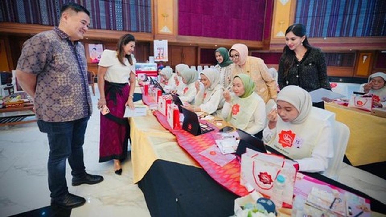 DWP Kemensos Gelar Beauty Class Bersama Viva Cosmetics Sambut HDI 2026