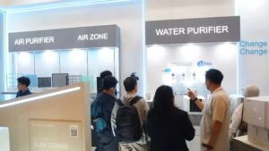 Coway Tampil Perdana di IndoBuildTech 2026 Perkenalkan Slim Stand dan Solusi Air Rumah