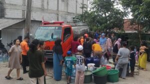 BPBD Distribusikan 20 Ribu Liter Air Setelah 3 Kampung di Babakan Madang Kekeringan