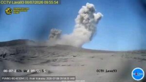 PVMBG Tegaskan Anak Krakatau Belum Pernah Berstatus Awas (Level IV)
