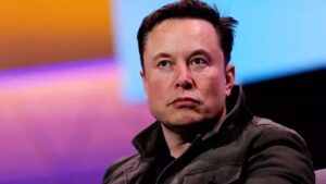 Elon Musk Kehilangan Status Triliuner Usai Saham SpaceX Turun Tajam