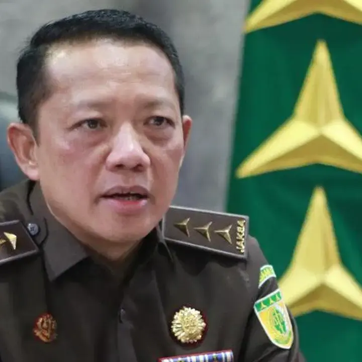Febrie Adriansyah Kembali ke Gedung Bundar, Kali Ini Sebagai Tersangka