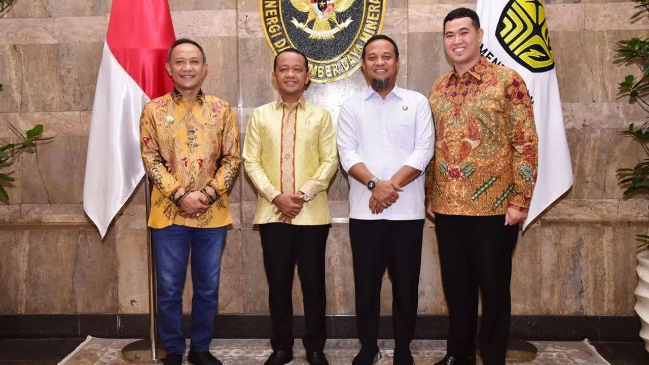 Gubernur Sulsel Ajukan Listrik dan BBM untuk Daerah Terpencil ke Menteri ESDM