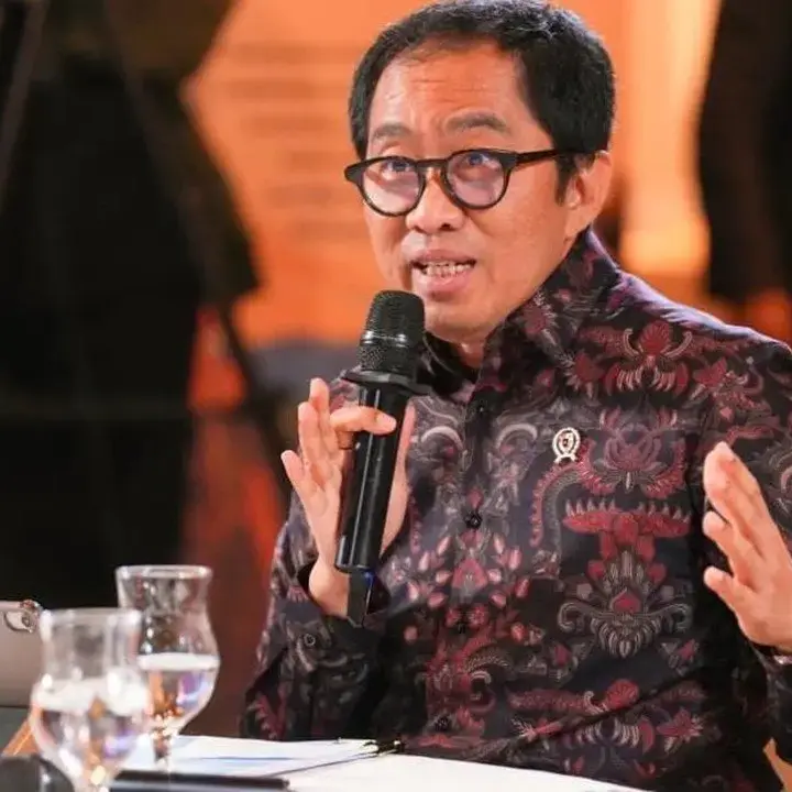 Harlah PKB ke-28: Pelantikan Pengurus dengan Busana Adat, Simbol Perkuat Kebhinekaan