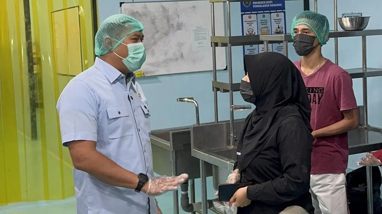 Inspeksi Mendadak Kepala BGN di Bogor, Pantau Langsung Produksi Makan Bergizi Gratis
