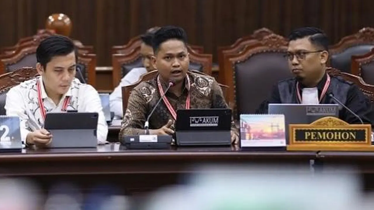 Iwakum Desak Hotman Paris Minta Maaf atas Pernyataan yang Merendahkan Wartawan