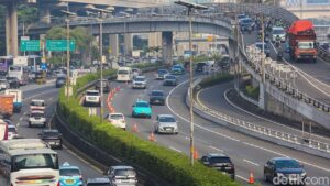 Jasa Marga Terapkan Contraflow di Tol Dalam Kota dan Jagorawi Pagi Ini