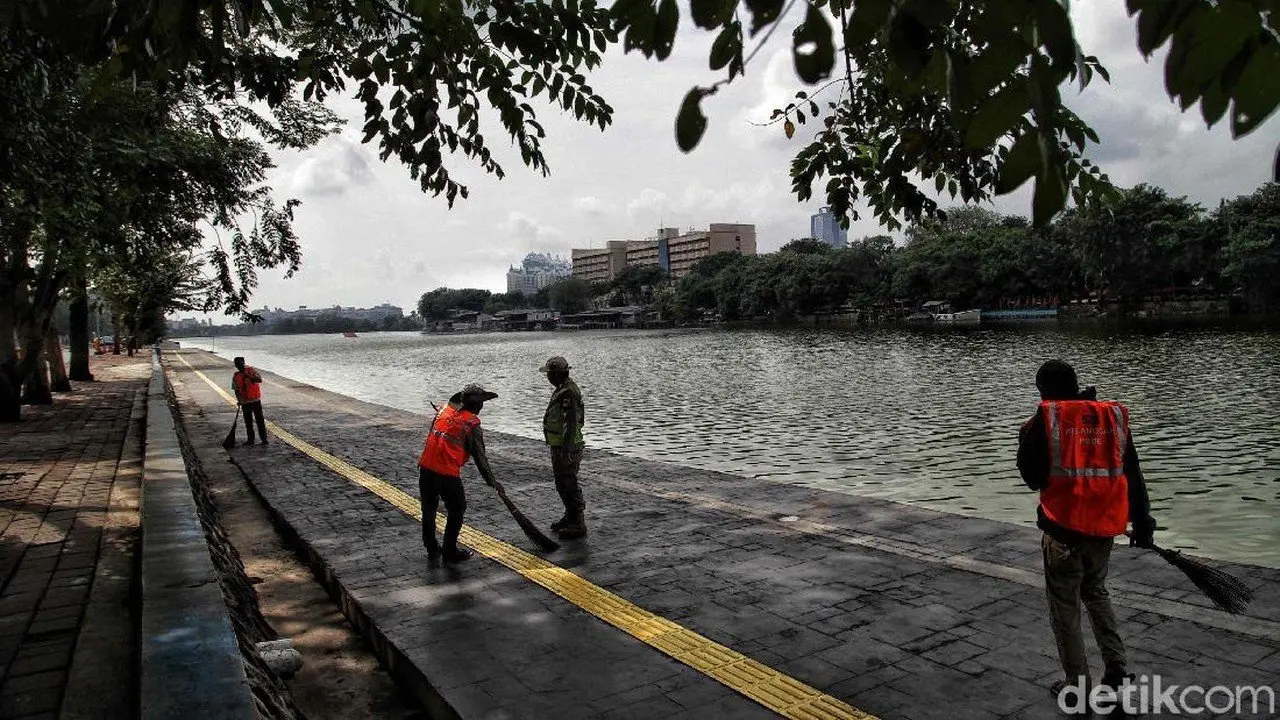Jasa Pijat India Tawarkan Minuman Keras di Danau Sunter, Satpol PP Bergerak
