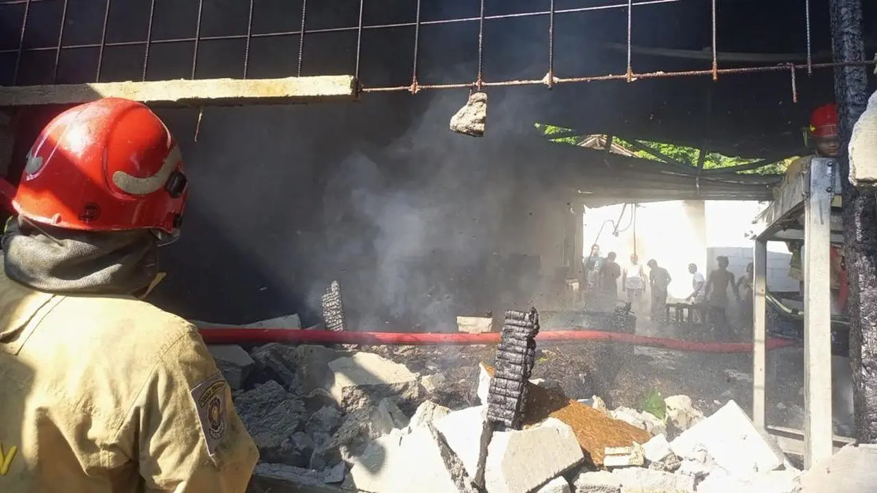 Kandang Ternak di Susukan Bogor Terbakar, Motor dan Jerami Ikut Hangus