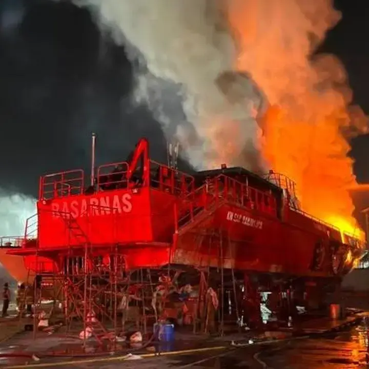 Kapal Basarnas di Muara Baru Terbakar, Desiana Pastikan Tak Ada Korban Jiwa