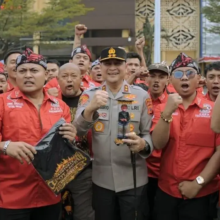 Kapolda Jabar Resmikan Gerakan “Jaga Rawat Jawa Barat” Perkuat Peran Bhabinkamtibmas