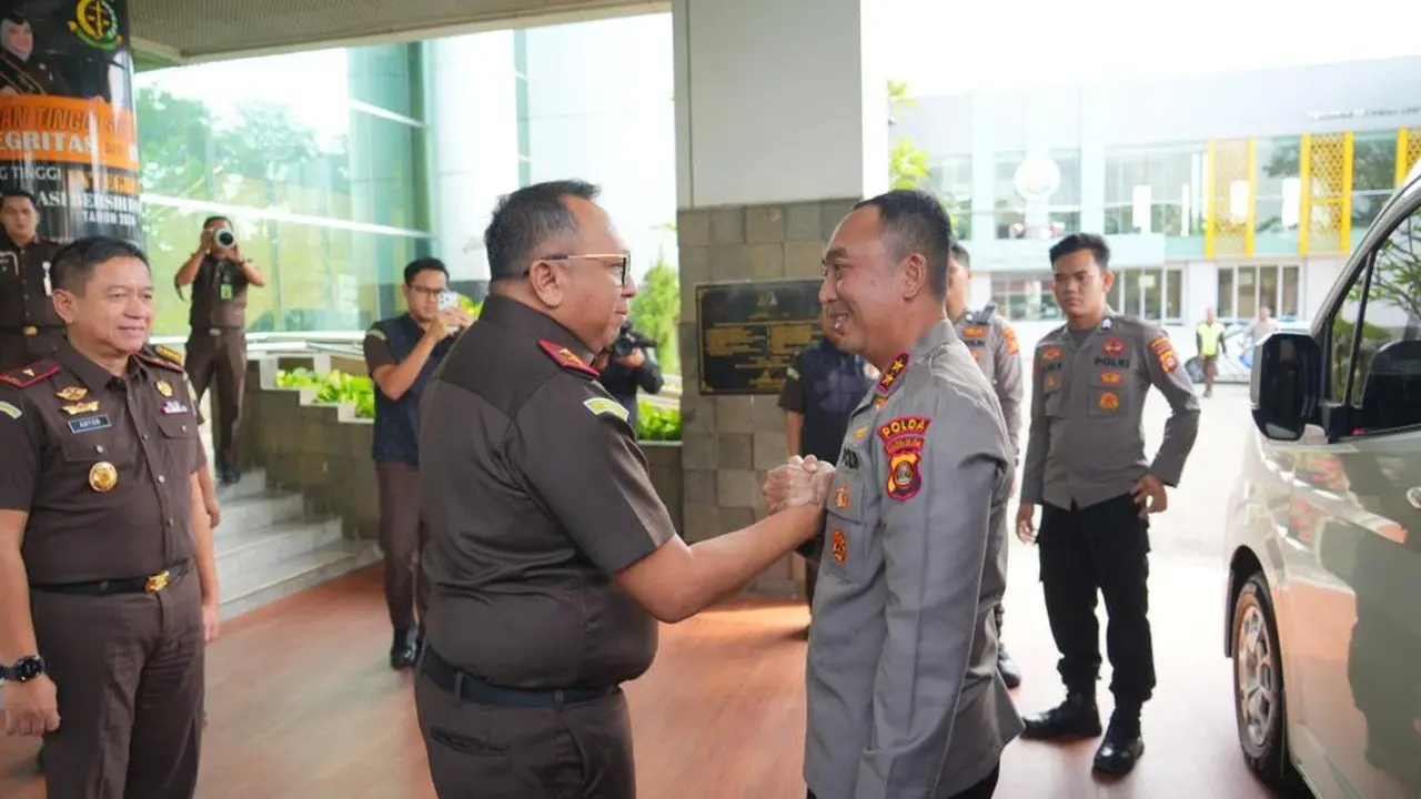 Kapolda Sumsel Jalin Sinergi dengan Kejati Perkuat 'Nyago Bumi Sriwijaya'