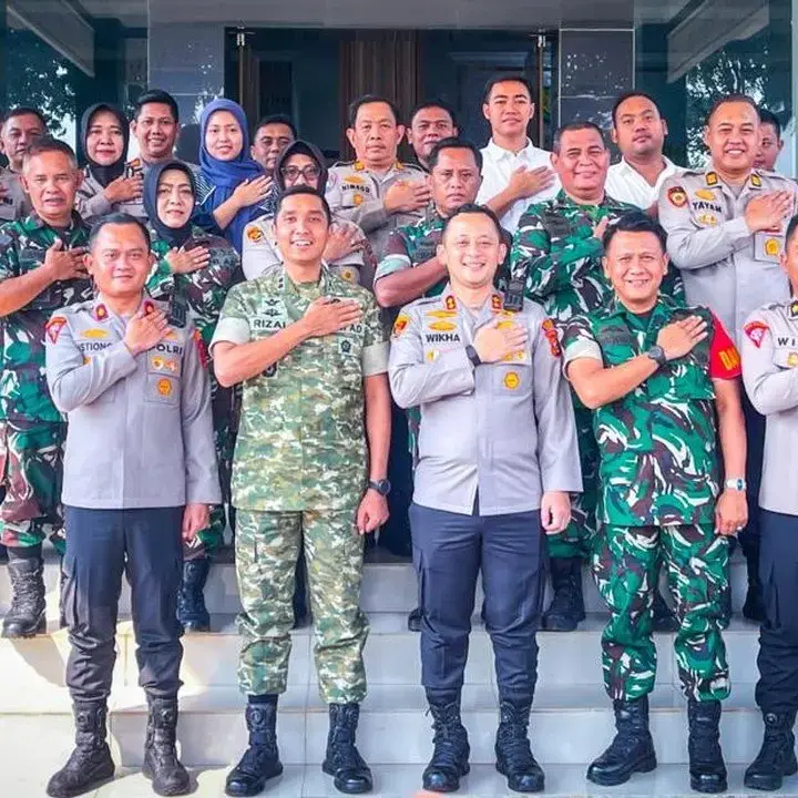 Kapolres Bogor Kunjungi Dandim untuk Perkuat Sinergi TNI-Polri