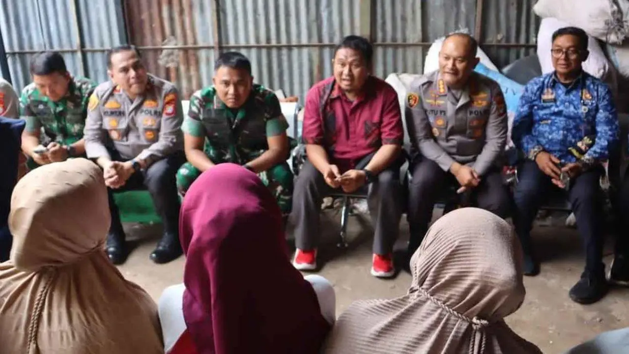 Kapolres dan Dandim Jaksel Temui Warga Kebayoran Lama, Bahas Kamtibmas dan Infrastruktur