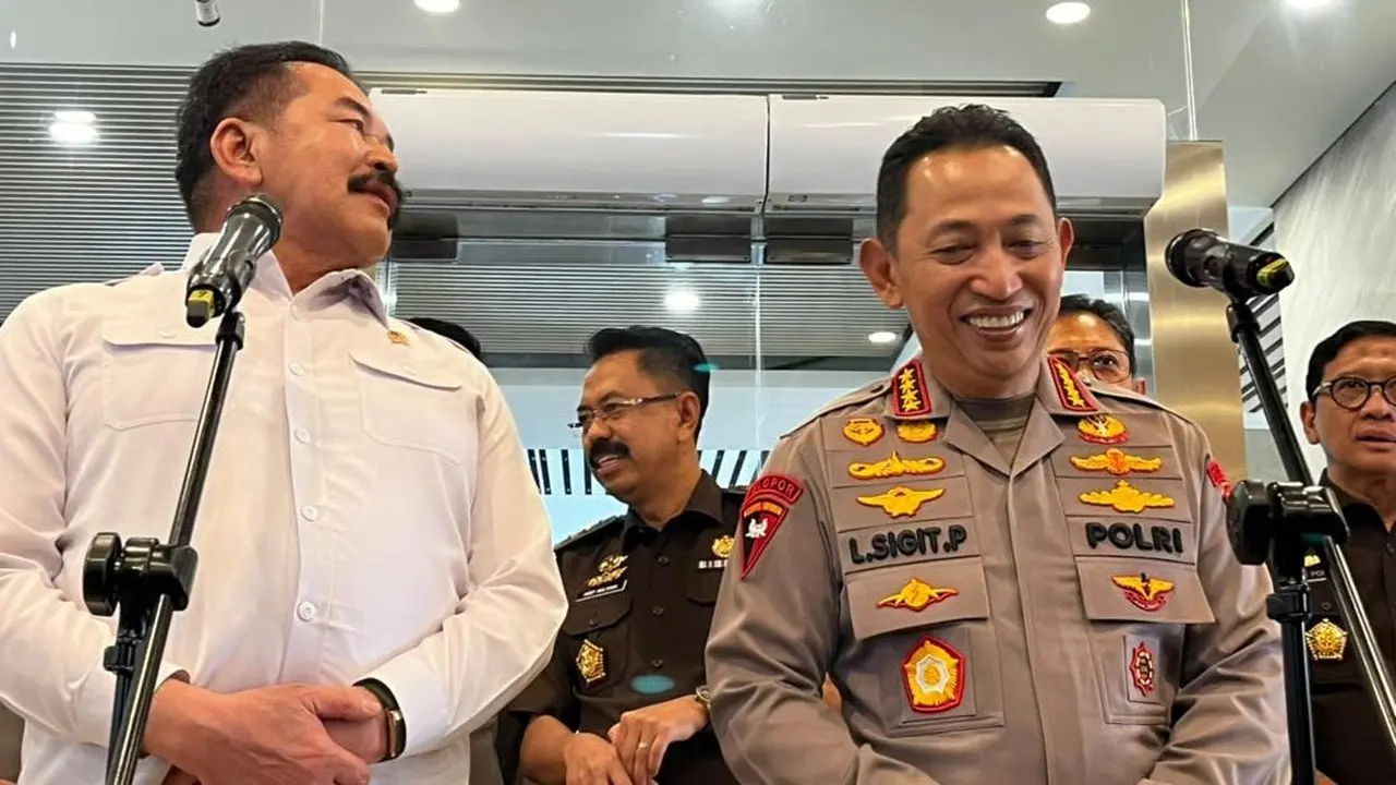 Kapolri dan Jaksa Agung Tegaskan Silaturahmi dan Kerja Sama Penegakan Hukum