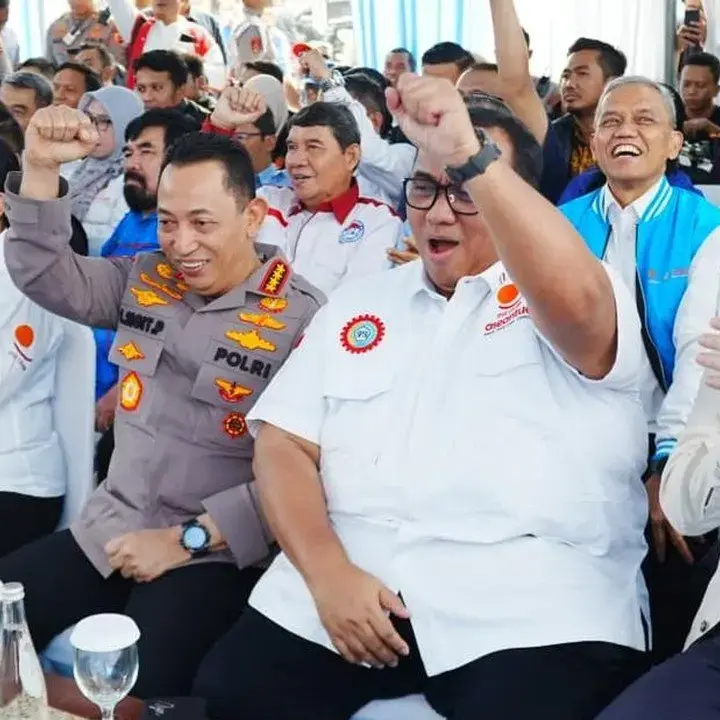 Kapolri Listyo Sigit Berkomitmen Perjuangkan Kesejahteraan Buruh Hingga Akhir