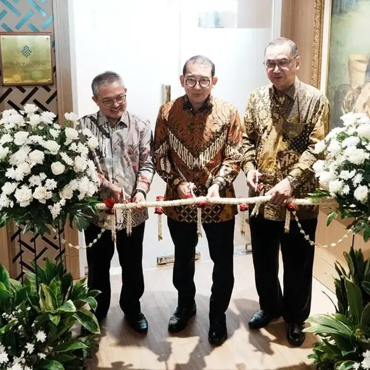 Kemenbud Luncurkan Perpustakaan Ranggawarsita untuk Akses Pengetahuan Kebudayaan
