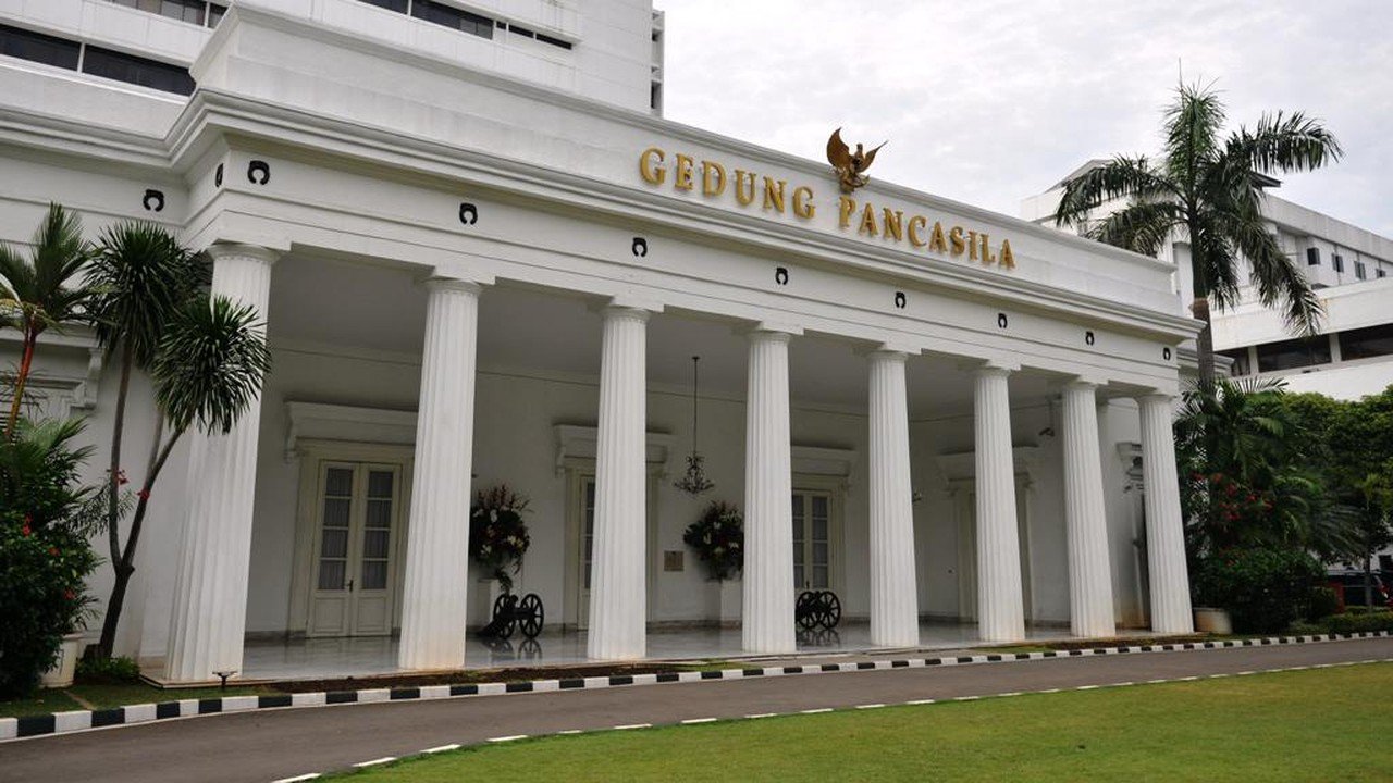 Kemlu Sampaikan Belasungkawa Atas Wafatnya Mantan Emir Qatar Sheikh Hamad