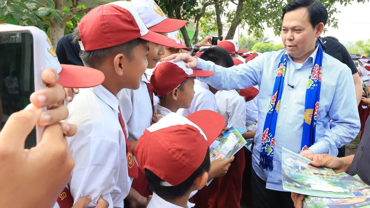 Ketua DPD RI Pastikan Komitmen Prabowo Penuhi Kebutuhan Dasar Warga