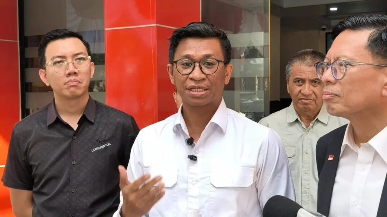 Ketua Gibranisti Laporkan Roy Suryo ke Polres Jaksel atas Dugaan Pencemaran Nama Baik