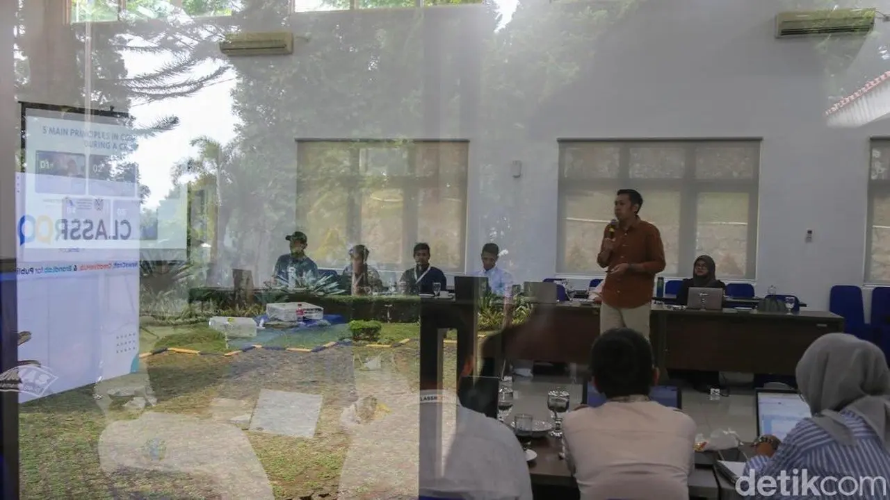 KLH/BPLH Tingkatkan Kemampuan Jurnalistik Hadapi Era Digital Informasi