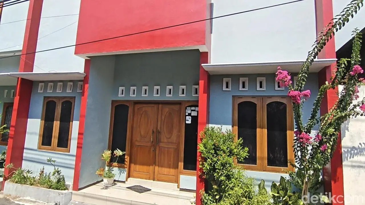 KPK Geledah Rumah Bupati Nonaktif Sukoharjo yang Diduga Menyimpan 2,5 Kg Emas