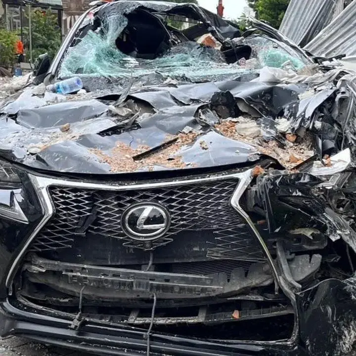 Ledakan Rumah Mewah di Medan: Mobil Mewah Lexus dan Lainnya Ikut Rusak