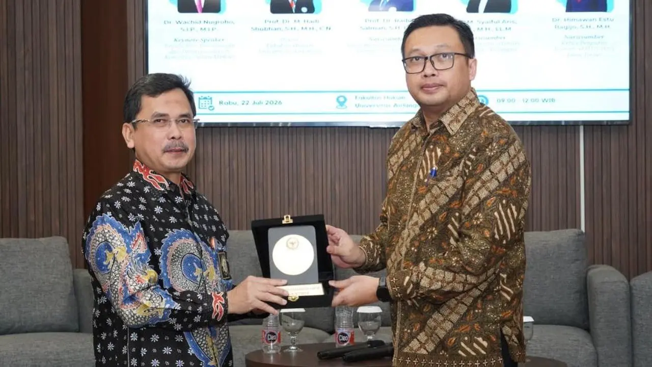 MPR dan UNAIR Bahas Risalah Perubahan UUD 1945 sebagai Sumber Interpretasi Konstitusi